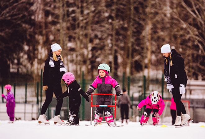 Tekojää Ulvilan puistoon Munkkivuoreen