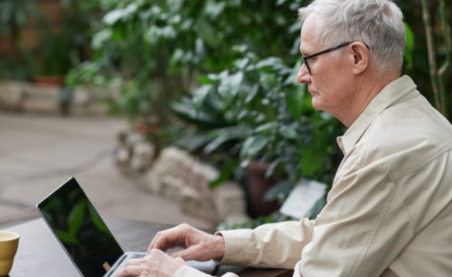 Koulutusta yhdistystoimijoille etäkokoustamiseen ja digisovelluksiin!