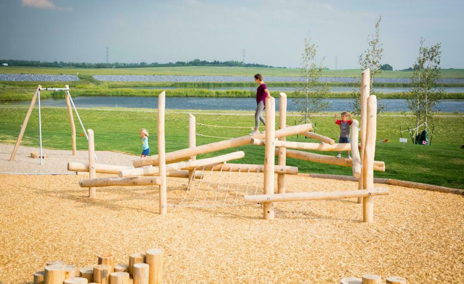 Esimerkki uuden puiston välineestä