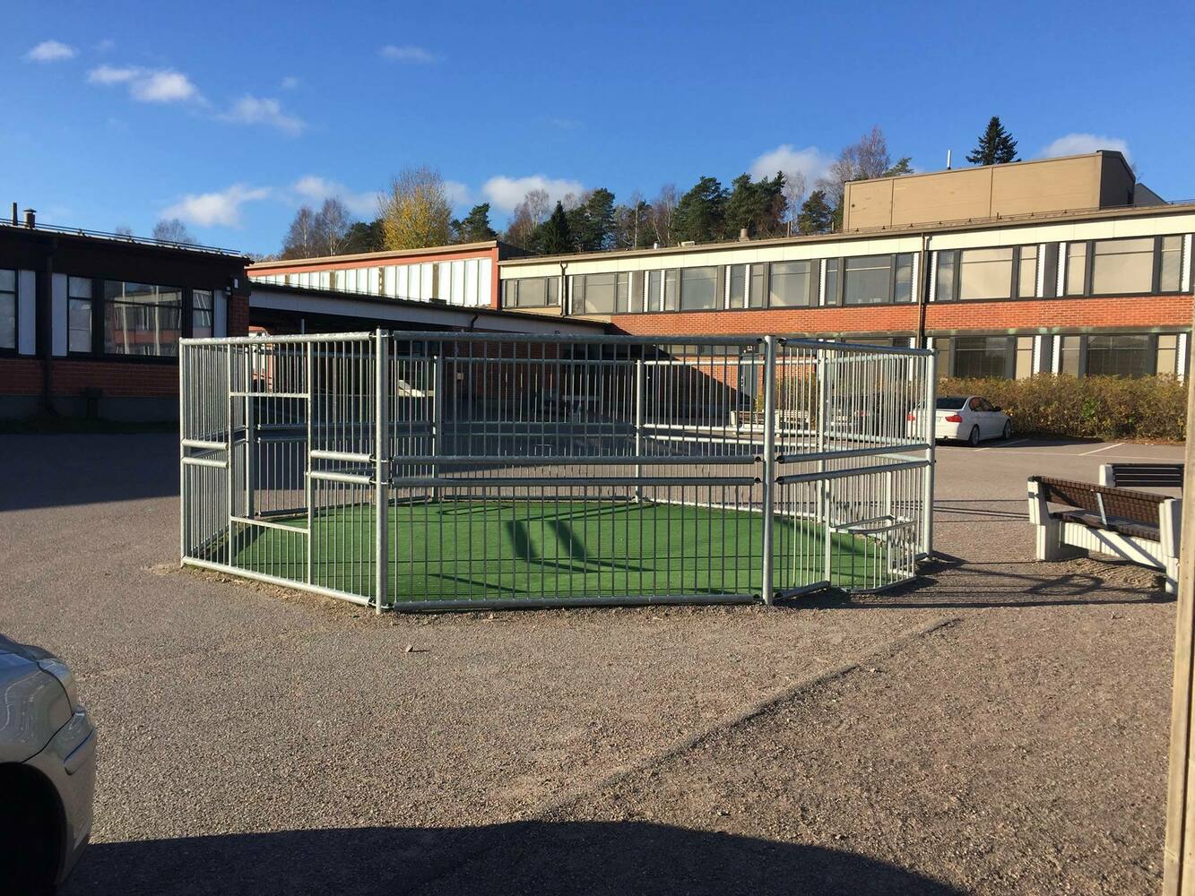 Eteläisen Helsingin koulupihat liikunnallisesti kuntoon