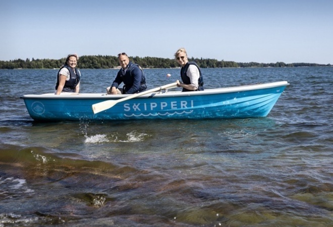Rantautumis- ja laituripaikkoja kaupunkiveneille ja pienveneille sekä kanoottilaitureita lähisaariin ja Helsingin rannoille