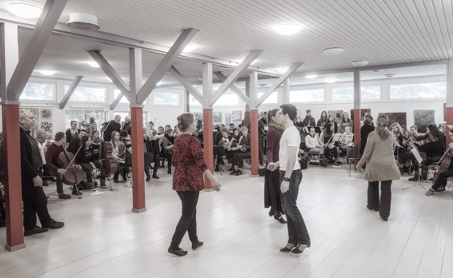 Tanssit Hietsun paviljongilla