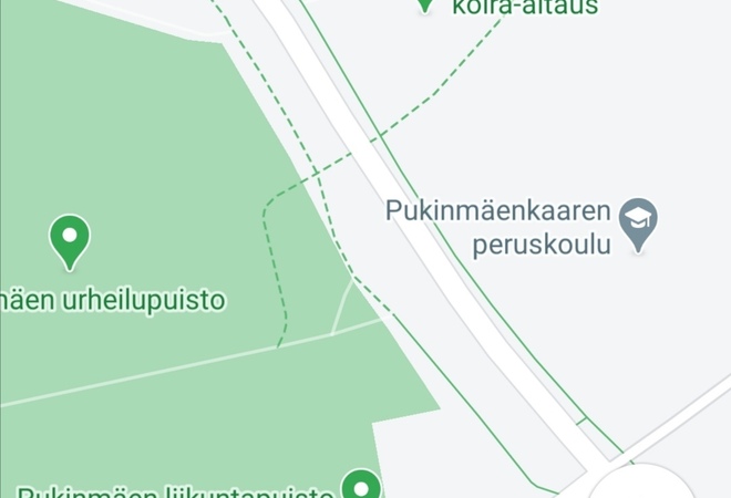 Turvallisempi tien ylitys paikka Pukinmäenkaaren koirapuiston ja urheilukentän väliin