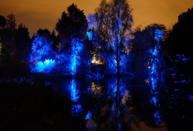 Malminkartanon huipun lähialueen valaistus ja valotaideos