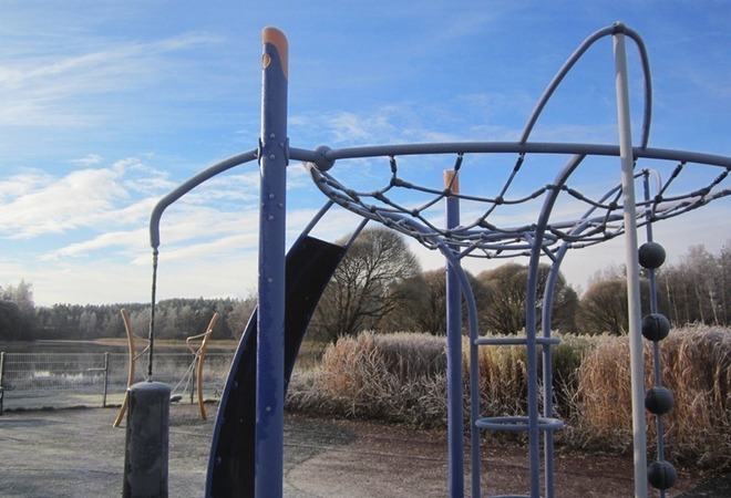 Ulkokiipeilypaikka 8-15 -vuotiaille Kalasataman alueelle