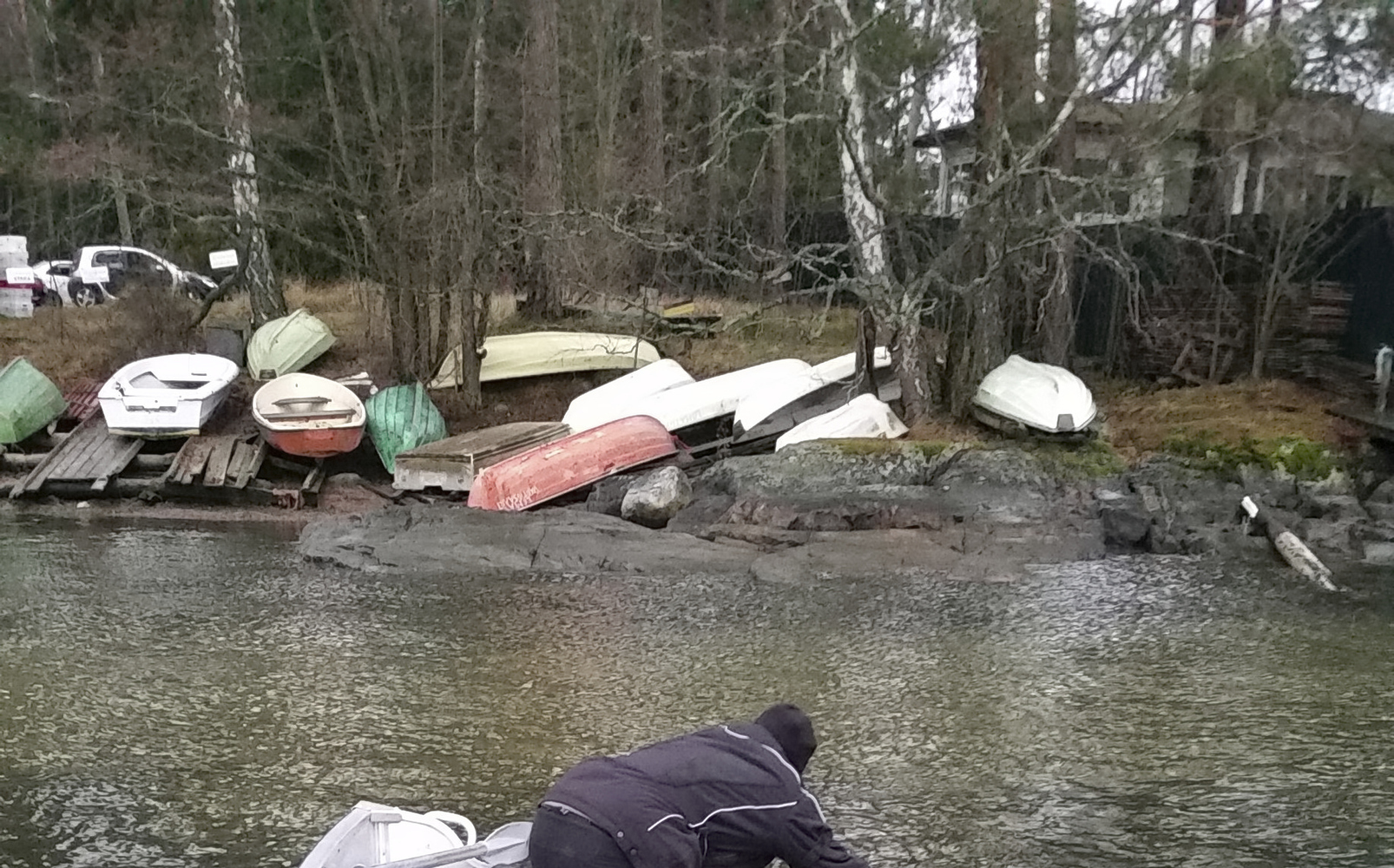 Vartiosaari / kiireellinen laituriturvallisuuden parantaminen