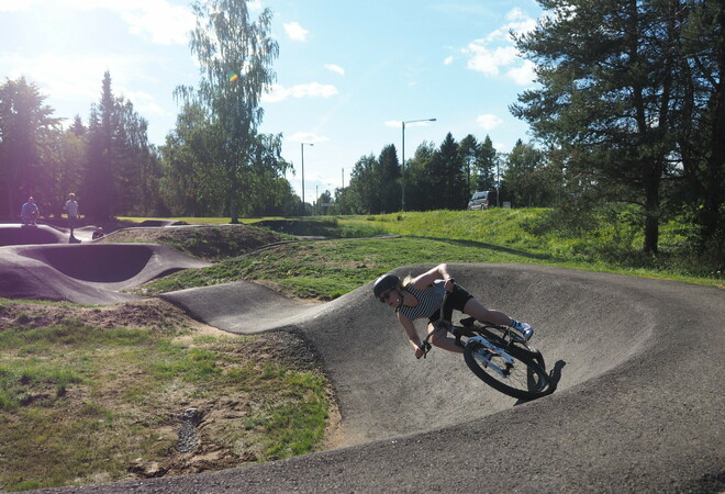 PumpTrack -rata Lauttasaareen