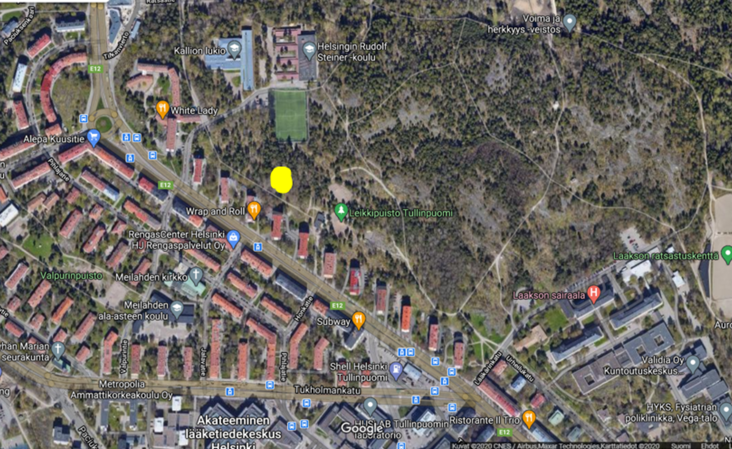 Keskuspuiston siimeksessä - mutta lähellä kaikkea