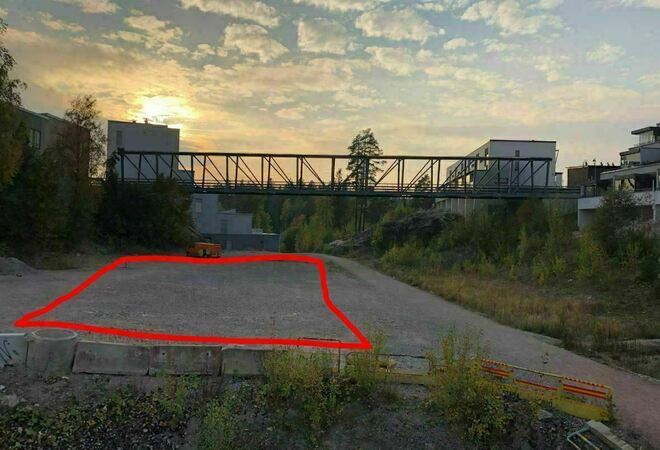 Padelkenttiä Viikinmäkeen