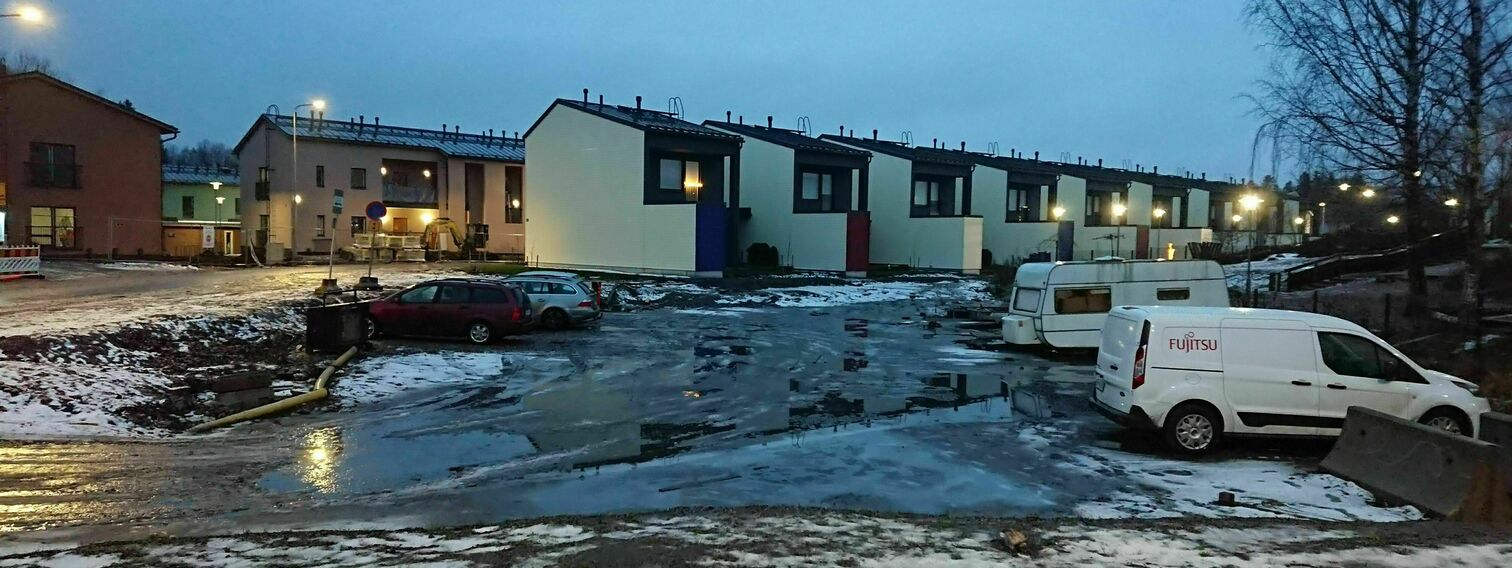 POUTAPILVEN LÄHILIIKUNTAKENTTÄ